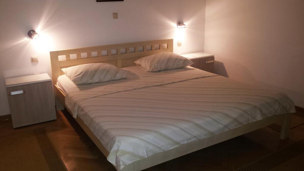 Filip Apartment Omiš Exteriér fotografie